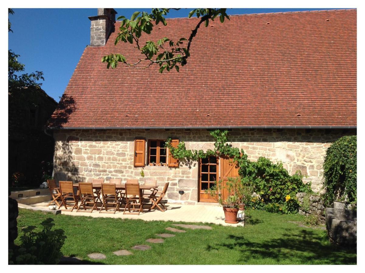 A L'Ombre Du Tilleul Comiac Exterior photo